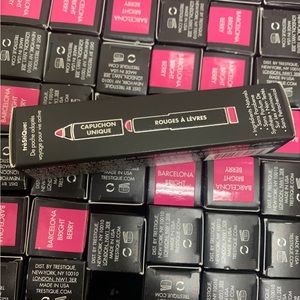 Trestique Mini Matte Lip Crayon Barcelona Bright Berry. Lot of 300 0.025oz